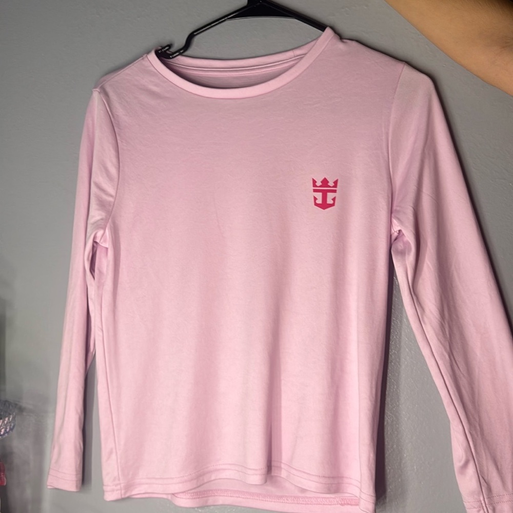 light pink athletic/sun shirt